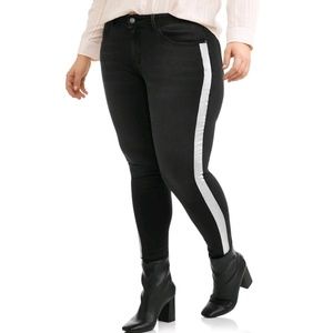 🆕️Denim Jean w/Foil Tux Stripe